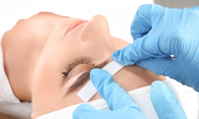 Eyebrow Shaping and Waxing Spa in Naples